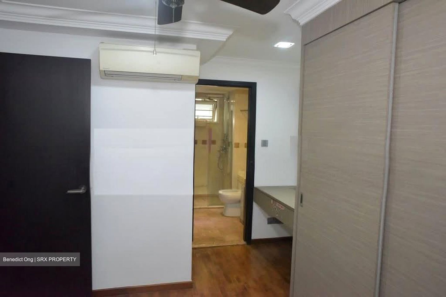 Evergreen Park (D19), Apartment #579226121